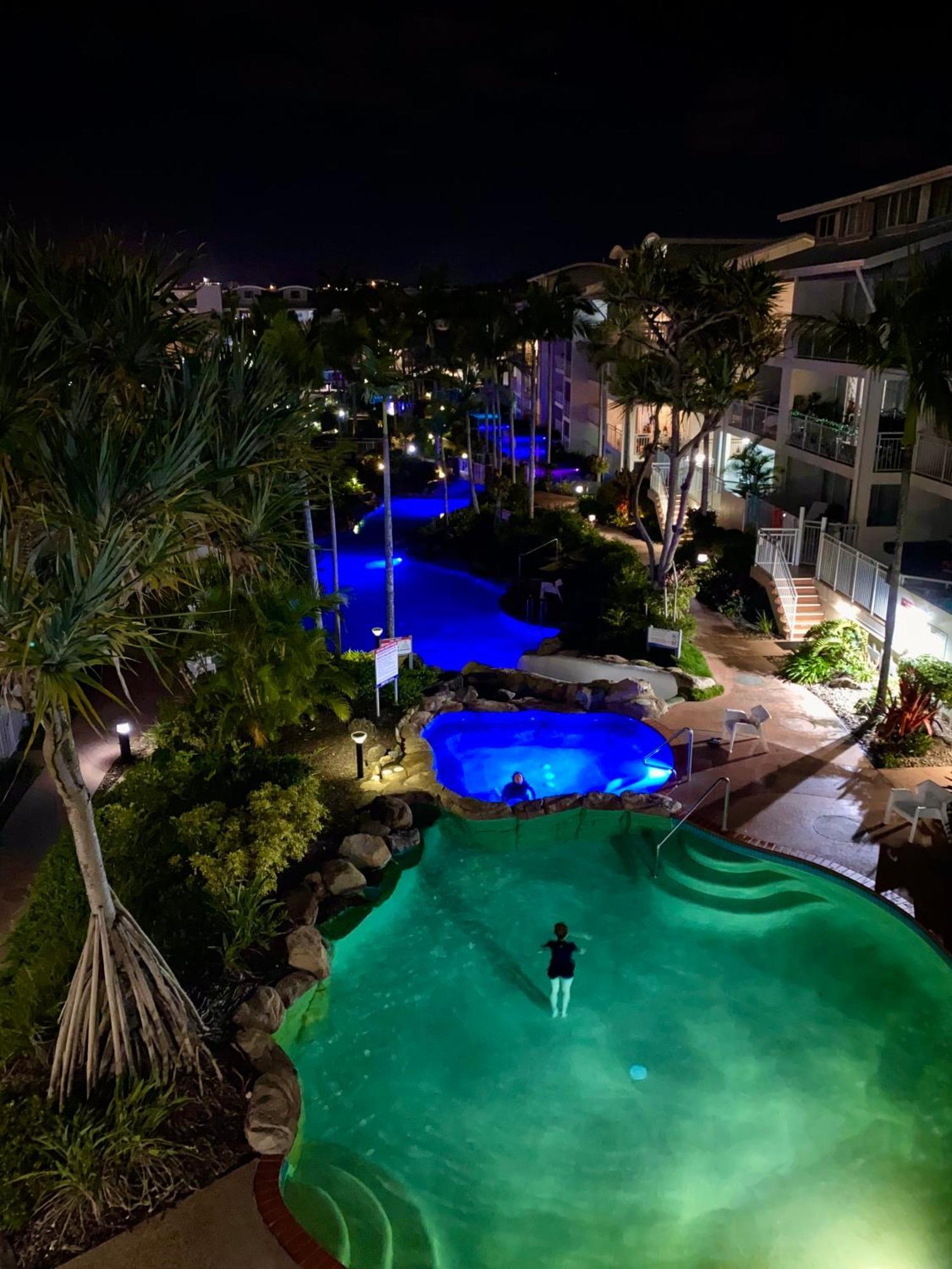 Resort Queen Studio At Alex Beach Resort Alexandra Headland Buitenkant foto