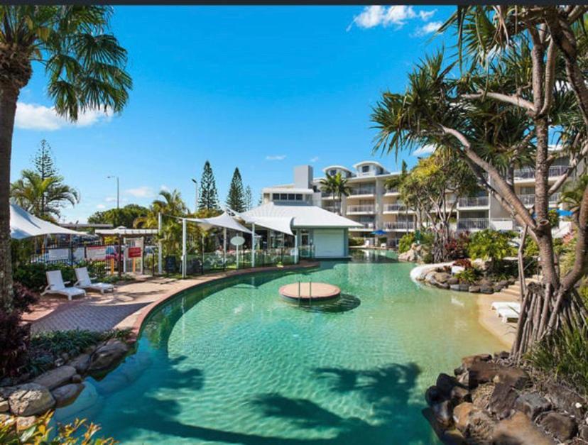 Resort Queen Studio At Alex Beach Resort Alexandra Headland Buitenkant foto