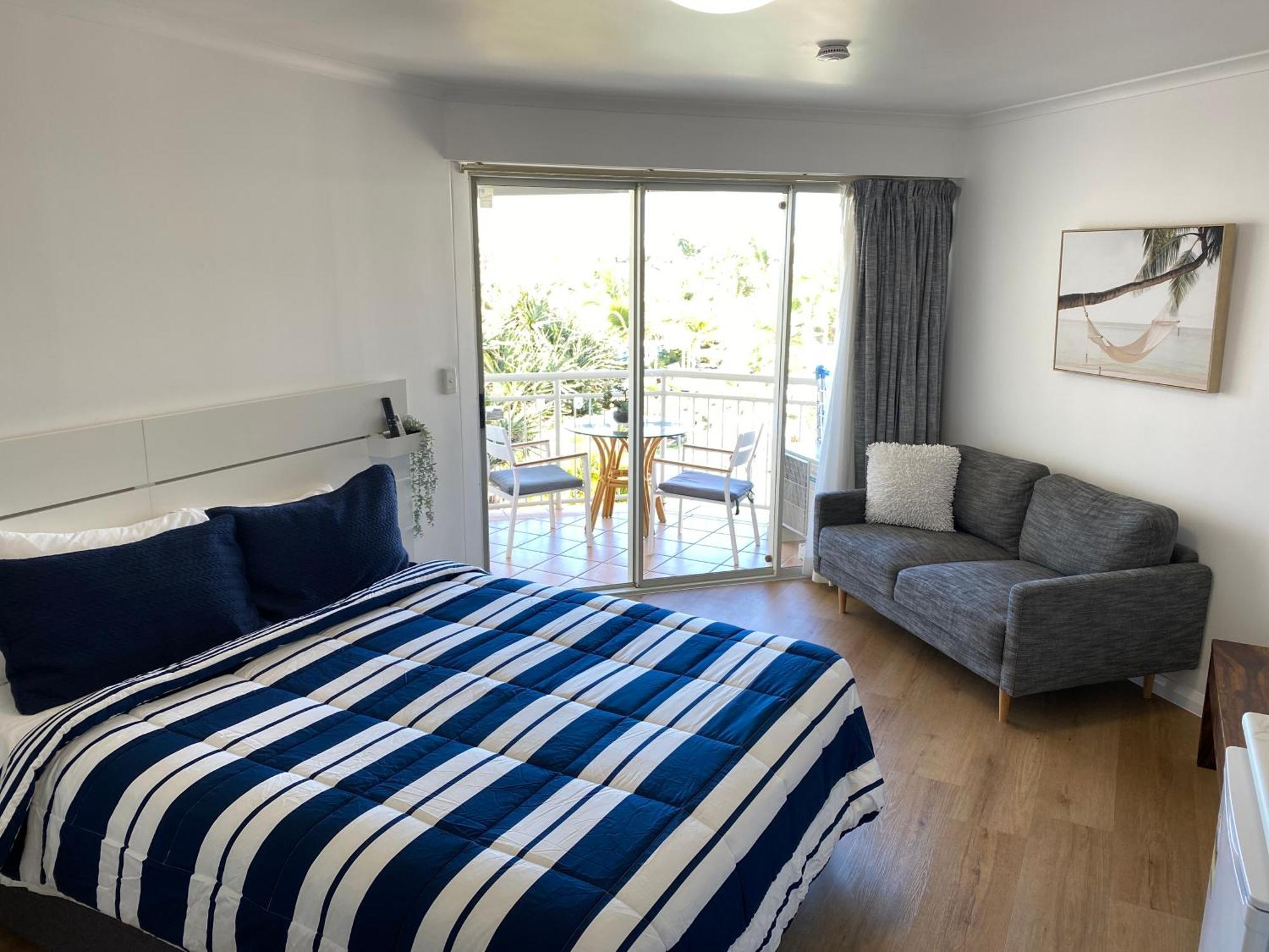 Resort Queen Studio At Alex Beach Resort Alexandra Headland Buitenkant foto